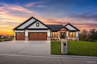 114 Fiddlers Close Road 114 STB, Washington, MO 63090