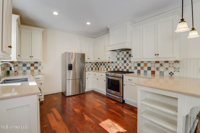 1529 Magnolia Street, 12, Gulfport, MS 39507