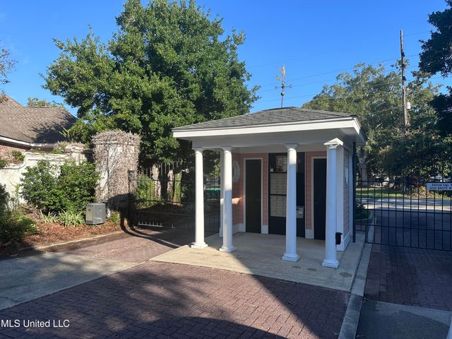 1529 Magnolia Street, 12, Gulfport, MS 39507