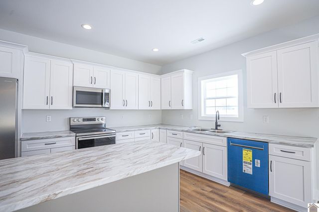 139 Ayly Estates Drive, Mayfield, KY 42066