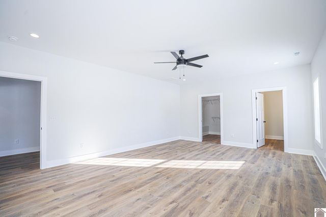 139 Ayly Estates Drive, Mayfield, KY 42066