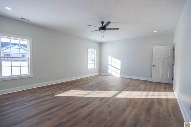 139 Ayly Estates Drive, Mayfield, KY 42066