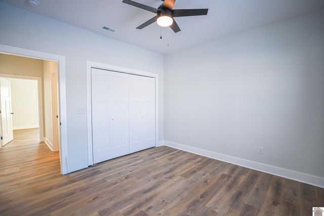 139 Ayly Estates Drive, Mayfield, KY 42066