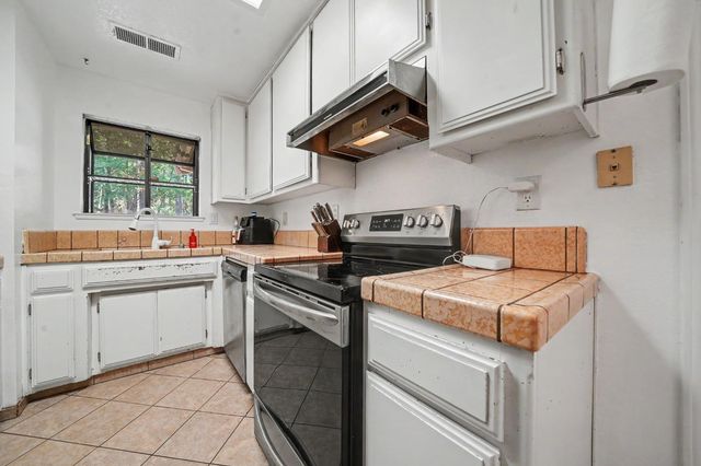23190 Alaire Ln, Pioneer, CA 95666