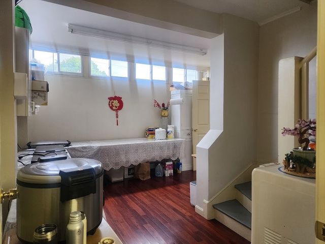 762 Southern Artery, Quincy, MA 02169