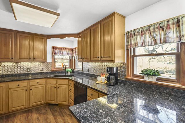 10819 N Highway 14, Brooklyn, WI 53521