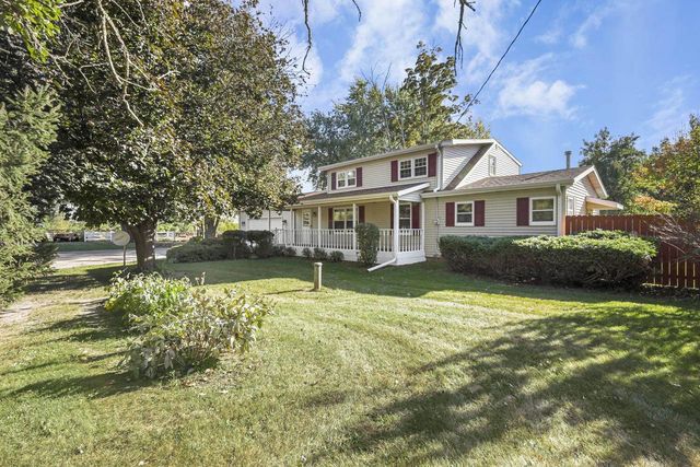 10819 N Highway 14, Brooklyn, WI 53521