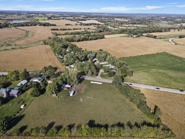 10819 N Highway 14, Brooklyn, WI 53521