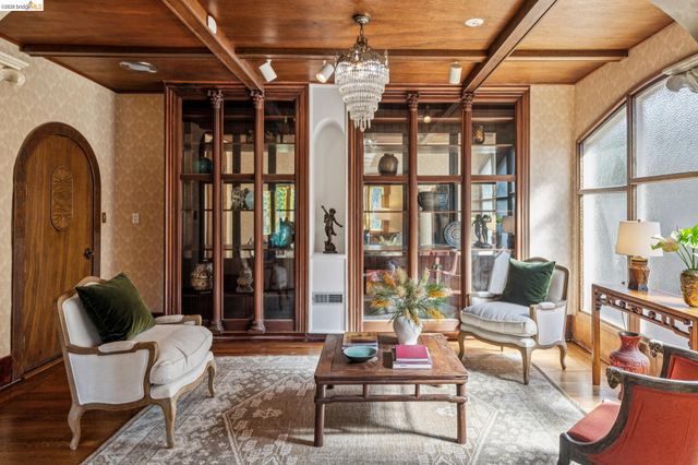 824 Paru St, Alameda, CA 94501