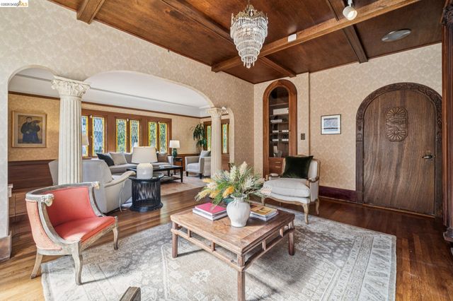 824 Paru St, Alameda, CA 94501