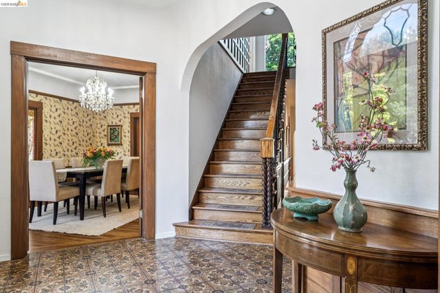 824 Paru St, Alameda, CA 94501