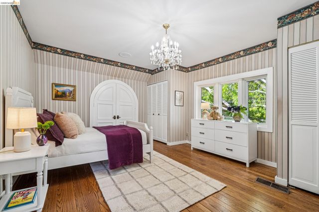 824 Paru St, Alameda, CA 94501