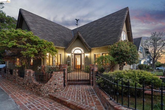 824 Paru St, Alameda, CA 94501