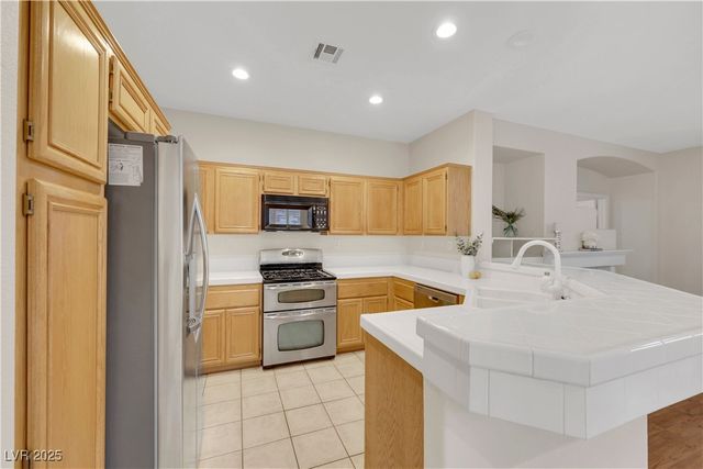 310 Fancrest Street, Henderson, NV 89052