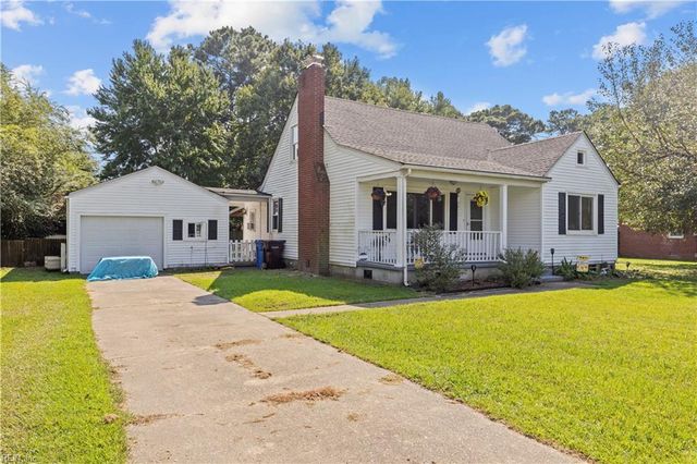 4009 Maple DR, Chesapeake, VA 23321