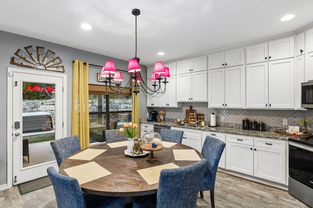 711 Monarch, Canyon Lake, TX 78133