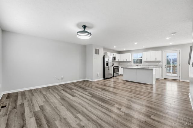 8992 Camberley Street, Harrison, OH 45030