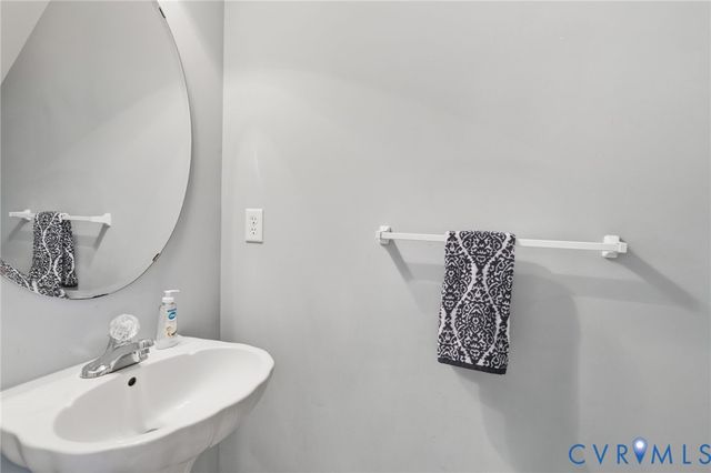 4049 Eagle Dr, Hopewell, VA 23860