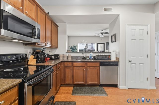 4049 Eagle Dr, Hopewell, VA 23860