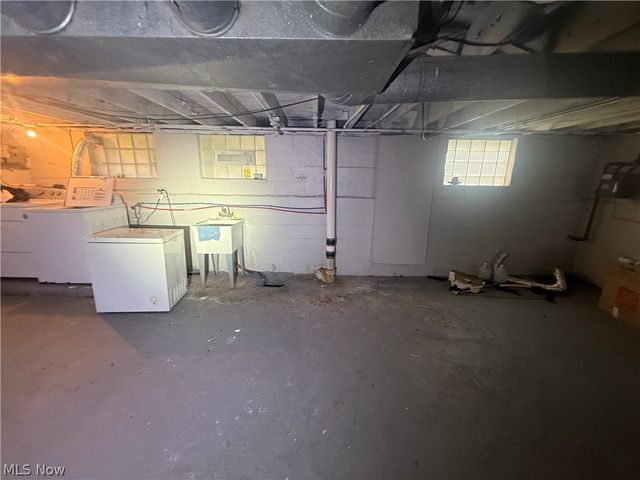 3553 E 106th Street, Cleveland, OH 44105