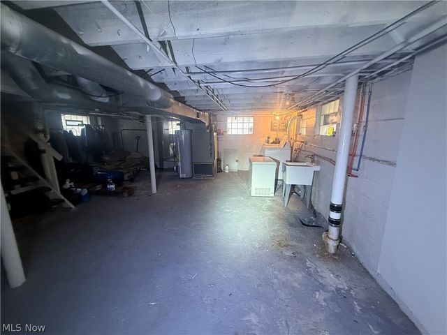 3553 E 106th Street, Cleveland, OH 44105
