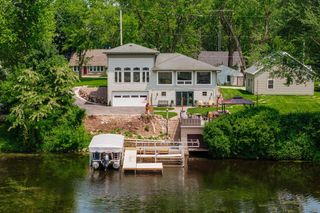 5420 W Peninsula DRIVE, Waterford, WI 53185