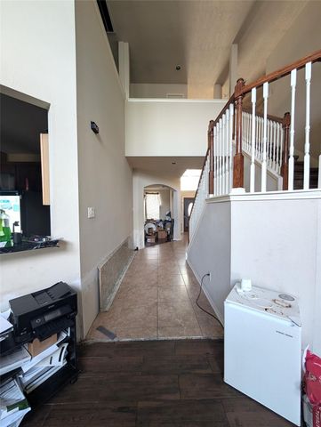 3211 Village Pond Lane, Fresno, TX 77545