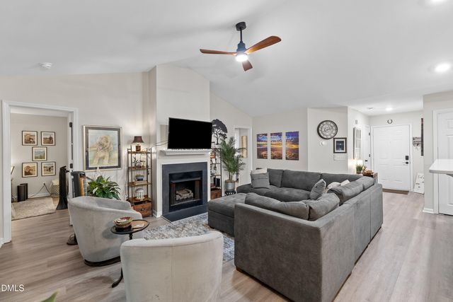 4022 Wellington Ridge Loop, Cary, NC 27518