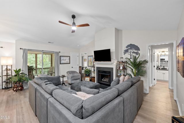 4022 Wellington Ridge Loop, Cary, NC 27518