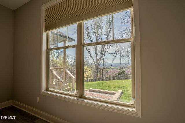 643 Birds Eye View, Jonesborough, TN 37659