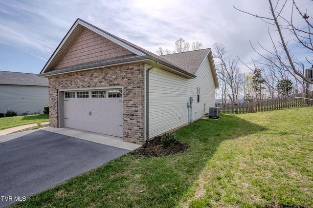 643 Birds Eye View, Jonesborough, TN 37659
