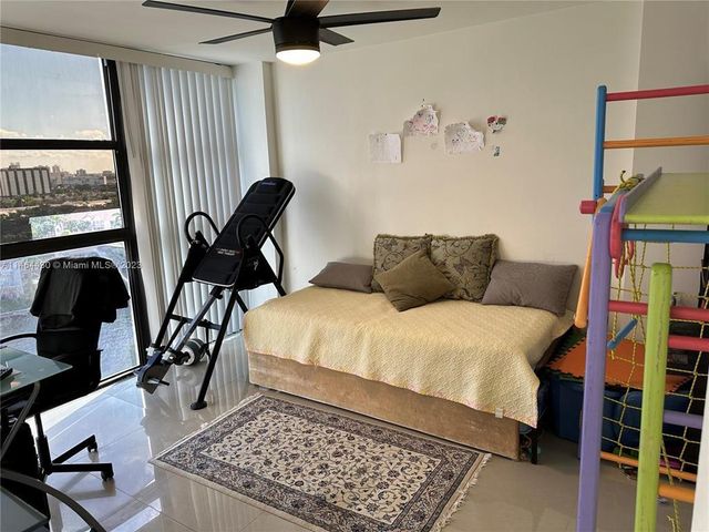 200 Leslie Drive 1128, Hallandale Beach, FL 33009