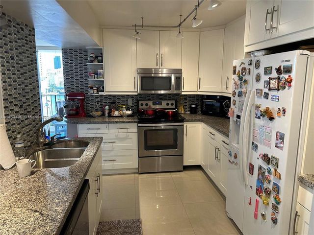 200 Leslie Drive 1128, Hallandale Beach, FL 33009