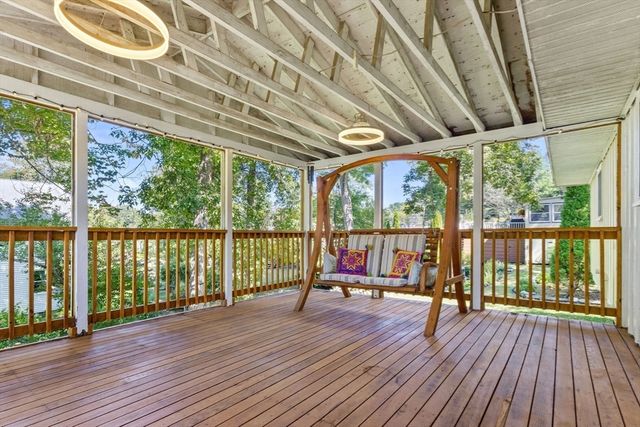 114 Linda Circle, Marlborough, MA 01752