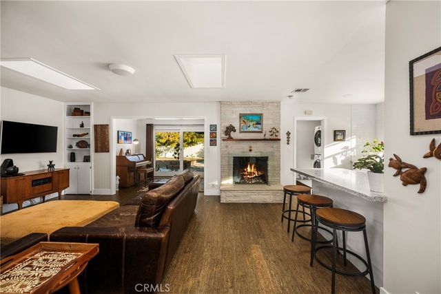 943 E Everett Place, Orange, CA 92867