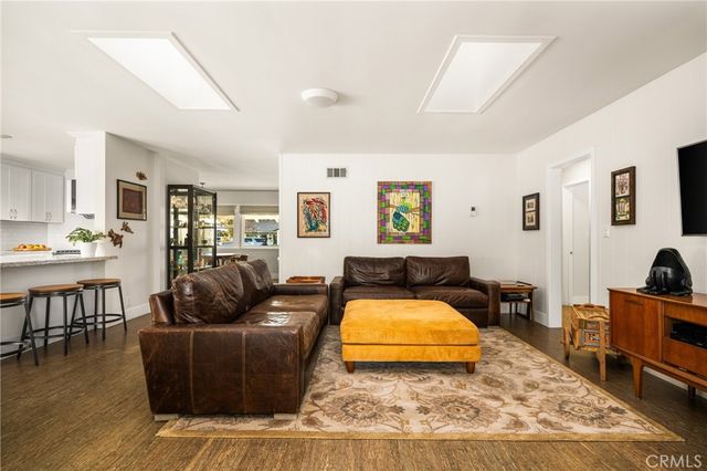 943 E Everett Place, Orange, CA 92867