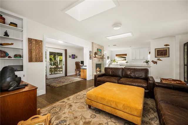 943 E Everett Place, Orange, CA 92867