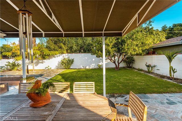 943 E Everett Place, Orange, CA 92867