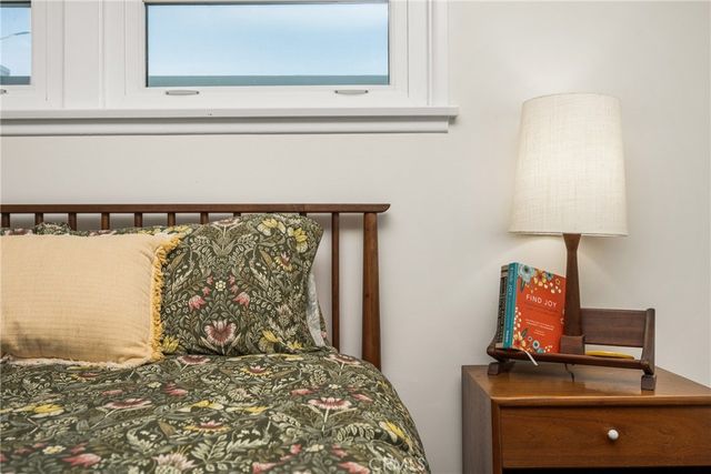 943 E Everett Place, Orange, CA 92867