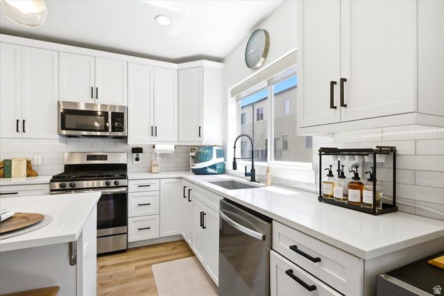 10 W BEEBE LN, Murray, UT 84107