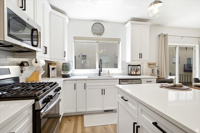 10 W BEEBE LN, Murray, UT 84107