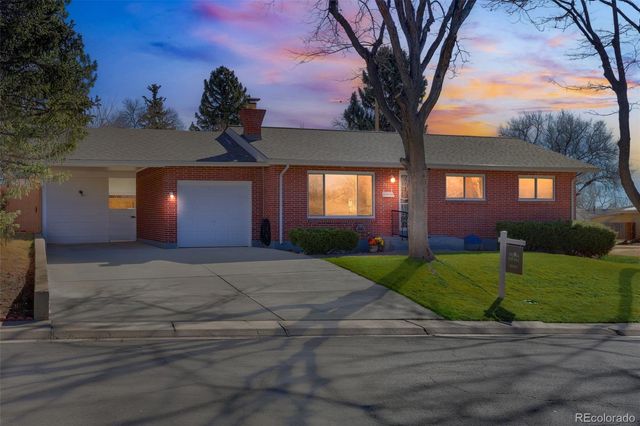 2902 S Meade Street, Denver, CO 80236