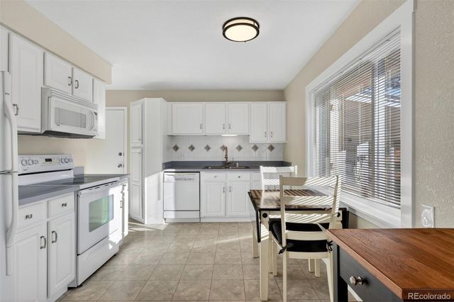 2902 S Meade Street, Denver, CO 80236