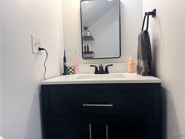 3728 Hedgemoor Drive, Cortlandville, NY 13045