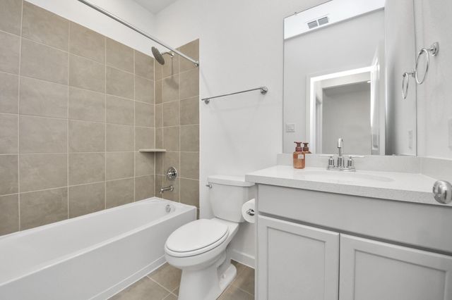 21823 Tamworth Hollow Trail, Cypress, TX 77433