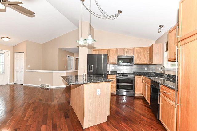 1063 Pheasant DRIVE, Genoa City, WI 53128