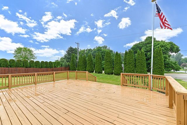 1063 Pheasant DRIVE, Genoa City, WI 53128