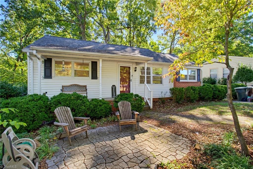 2708 Rockwood Road, Greensboro, NC 27408