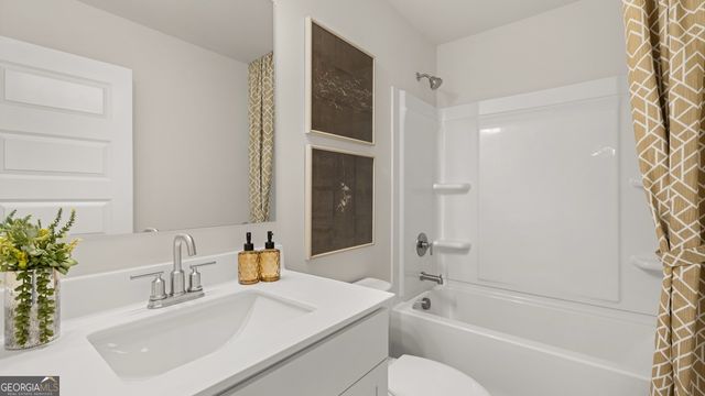 416 HAZEL Drive, Locust Grove, GA 30248