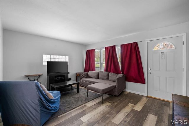 7616 Genesta Street, Affton, MO 63123